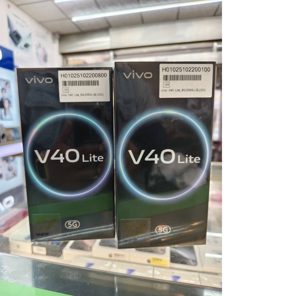 型號：VIVO V4