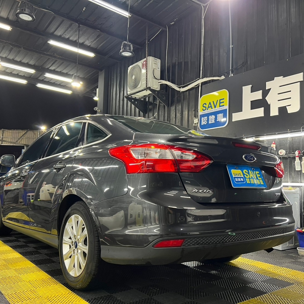 《上有SAVE認證車 Google五星評價》2013 福特FORD FOCUS 1.6L 一手大叔用車 全原廠保養 認證無待修實跑15萬