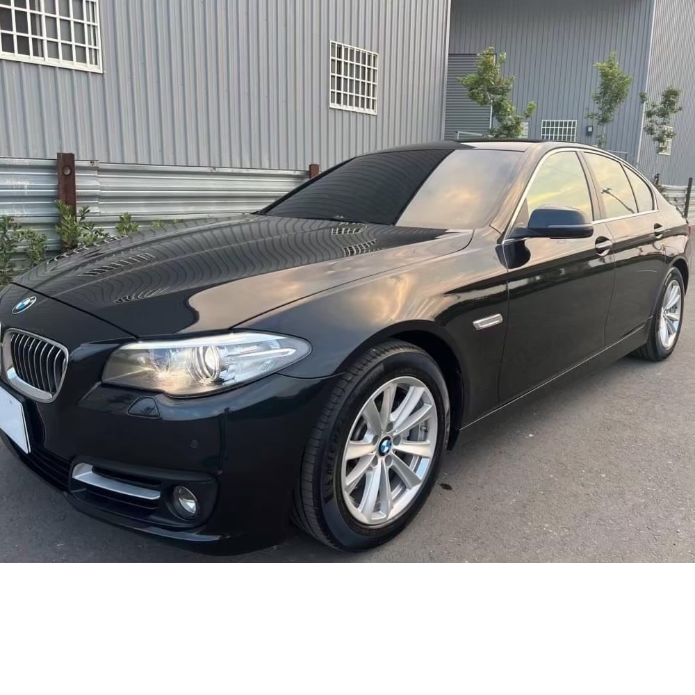 BMW 520D 黑 2016