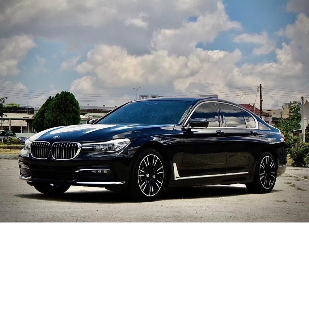 BMW 730I 黑 2017