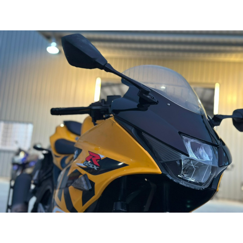 SUZUKI GSX R150