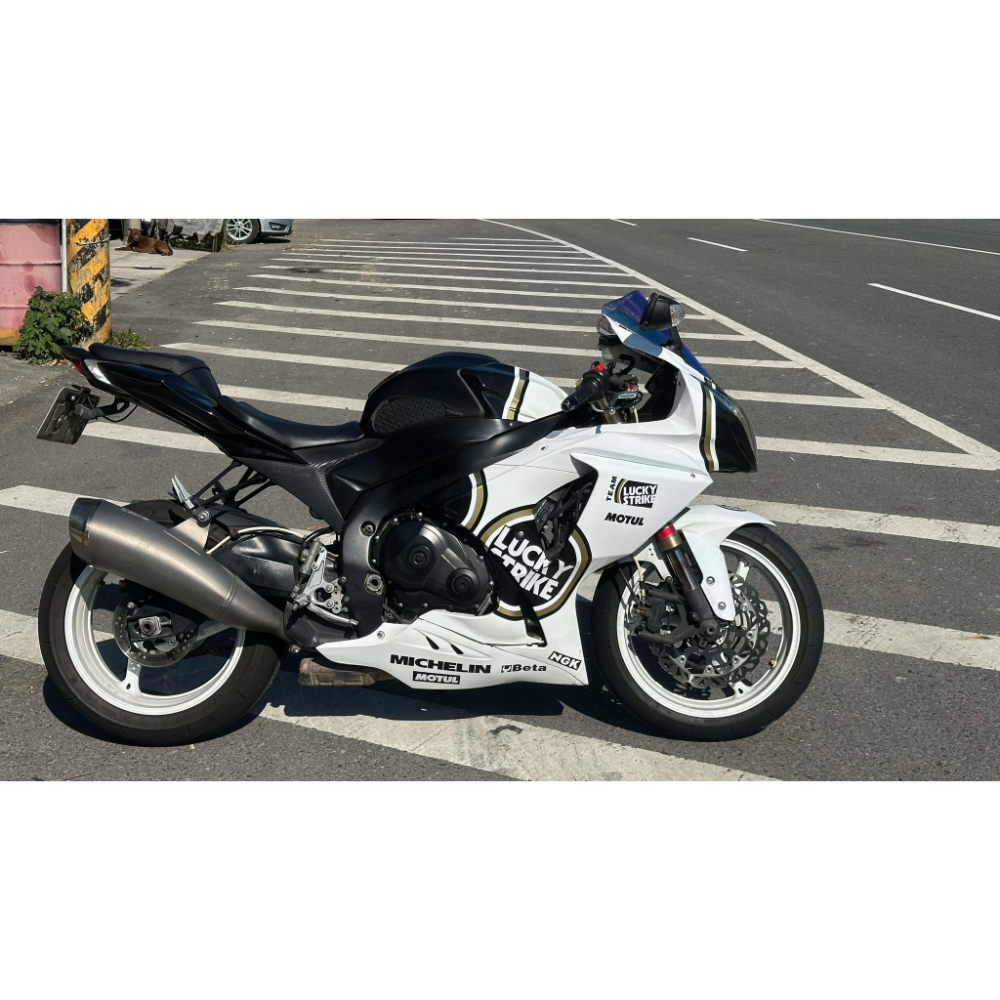 suzuki gsx-r1000