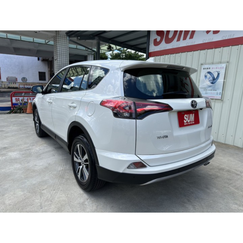 TOYOTA  RAV4 2017年