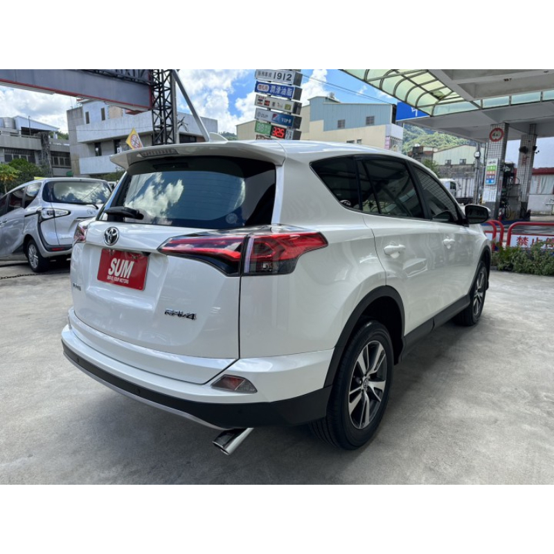 TOYOTA  RAV4 2017年