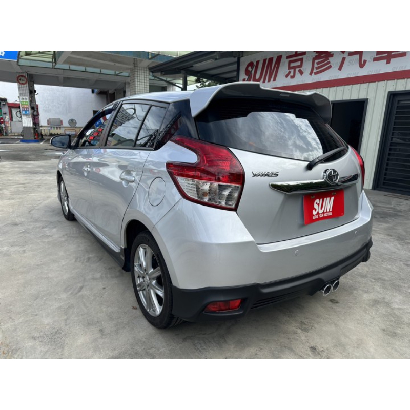 TOYOTA  YARIS 2017年