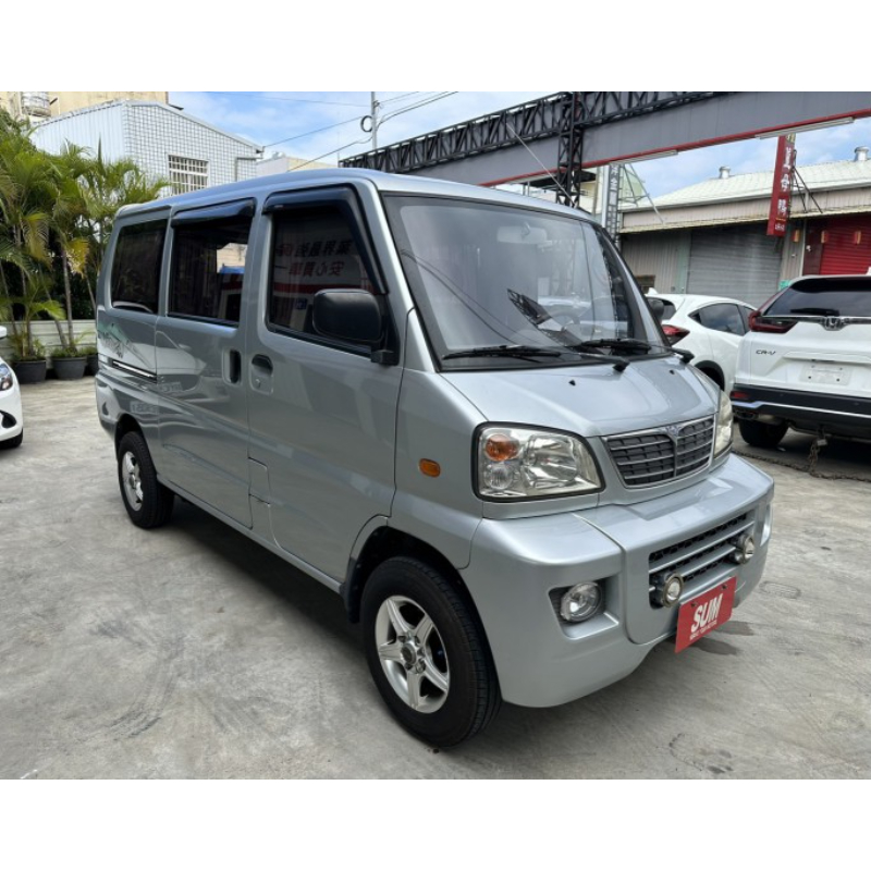 MITSUBISHI VERYCA廂車 2010年