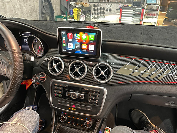 W117原車主機CarPlay