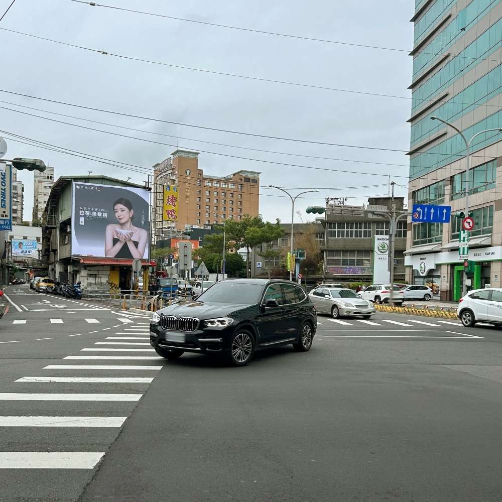 AN-A-0097 新北 中正路 台北醫院 新莊棒球場