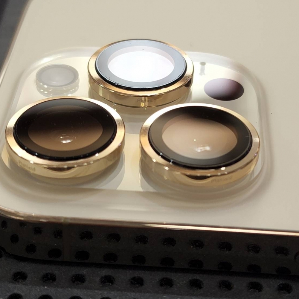 Zeelot｜iPhone14 Pro．iPhone14 Pro Max 鏡頭保護貼