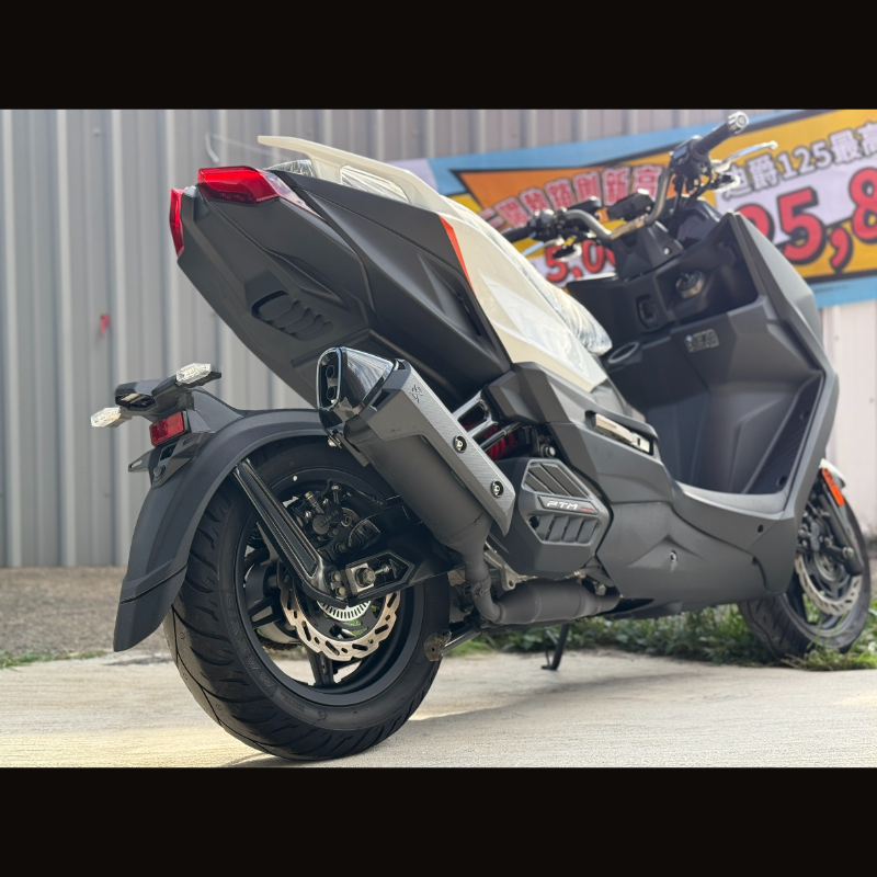 光陽 KYMCO KRV180 ABS TCS(moto鏈條版)