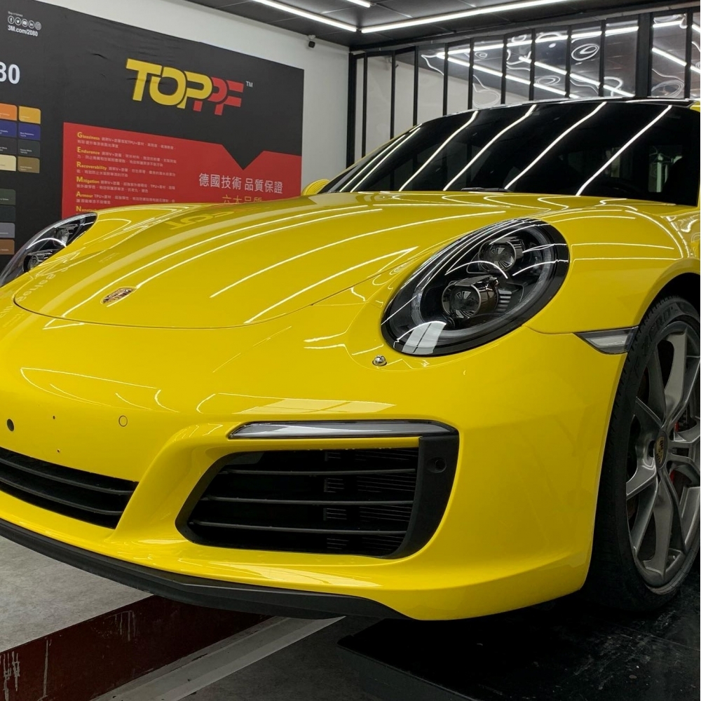 Porsche 911 carrera 4S 勁帥大黃蜂水晶鍍膜