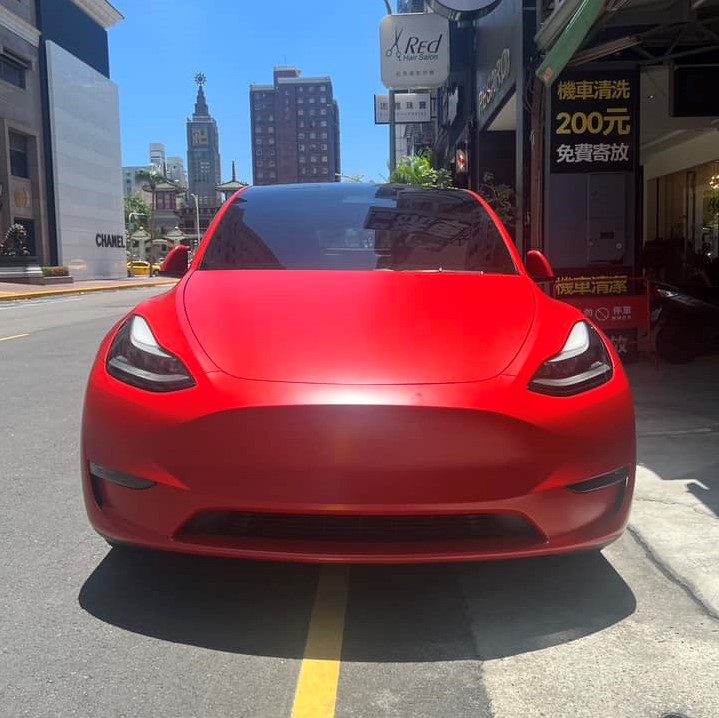 Tesla Model Y 全車改色消光緞面紅