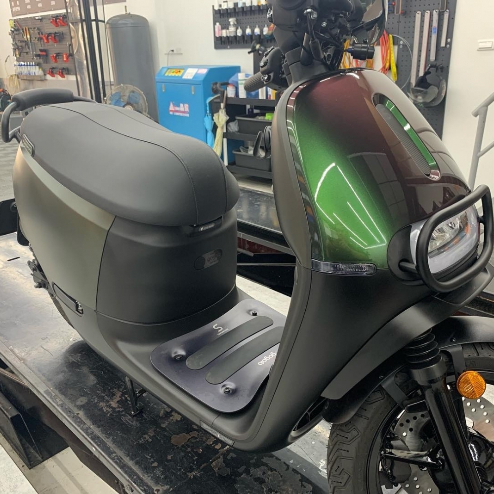 Gogoro supersport 消光犀牛皮