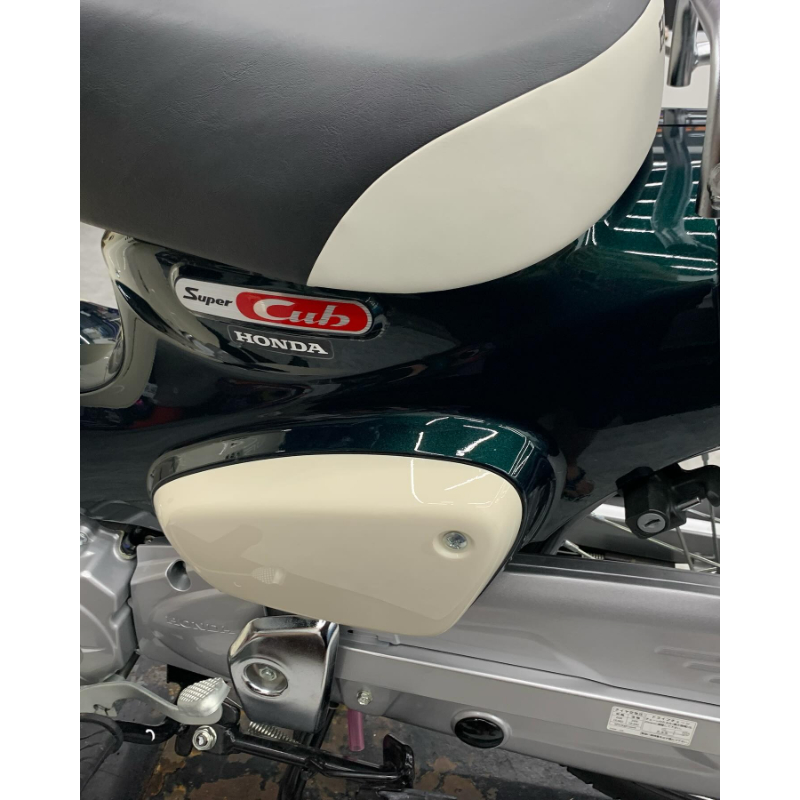 Honda Super Cub 50 全車鈑件、車燈、儀表板手工包覆