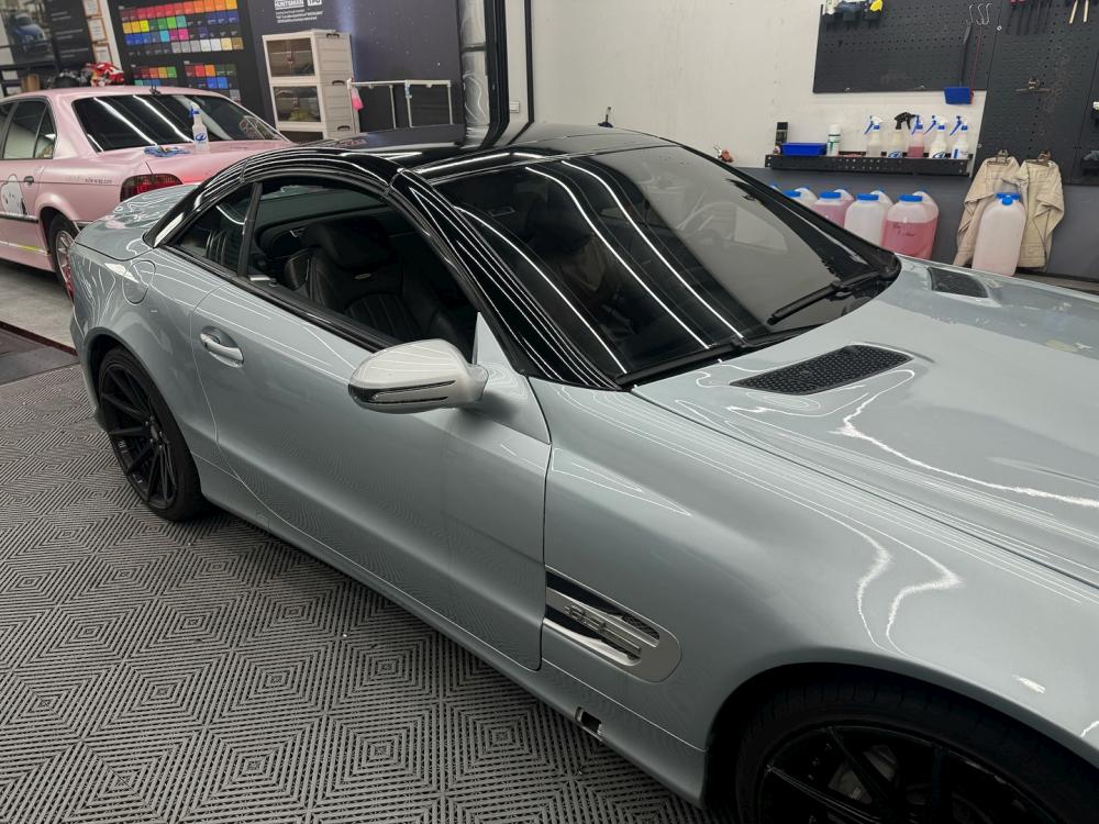 Benz SL500 上車身亮黑膜黑化