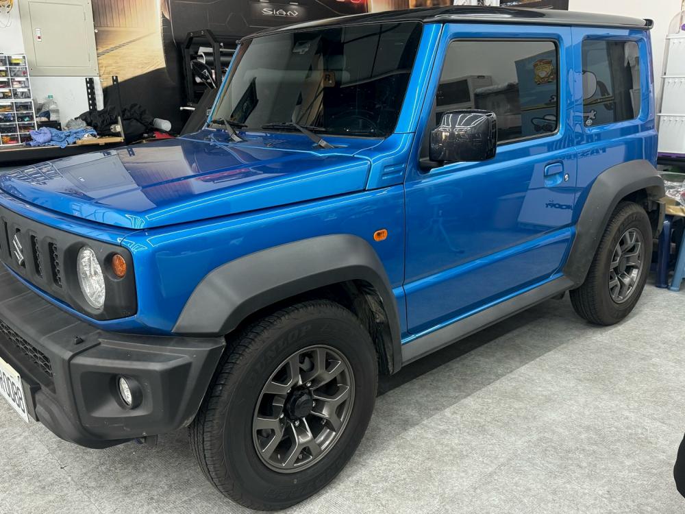 Suzuki Jimny 全車改色消光武士黑