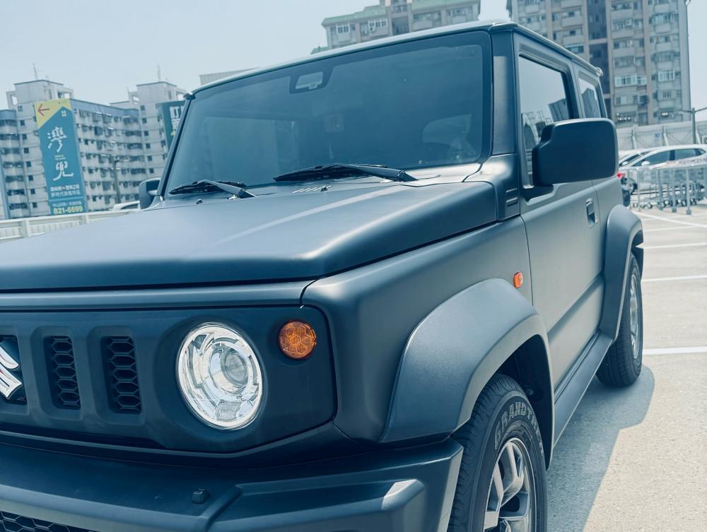 Suzuki Jimny 全車改色消光武士黑