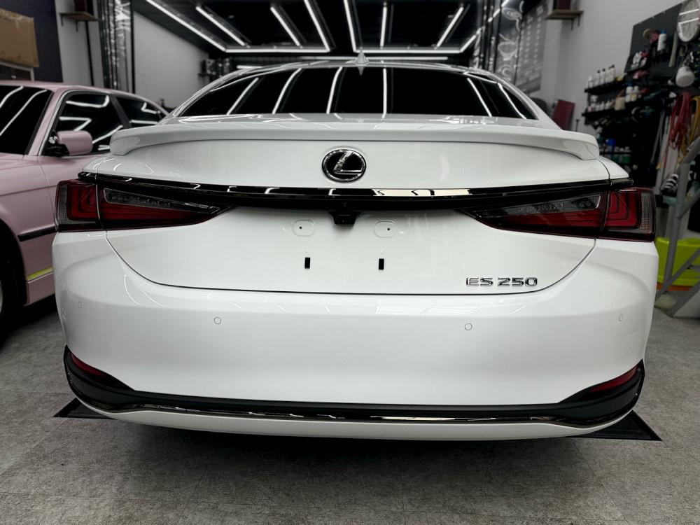 Lexus ES250 水晶鍍膜