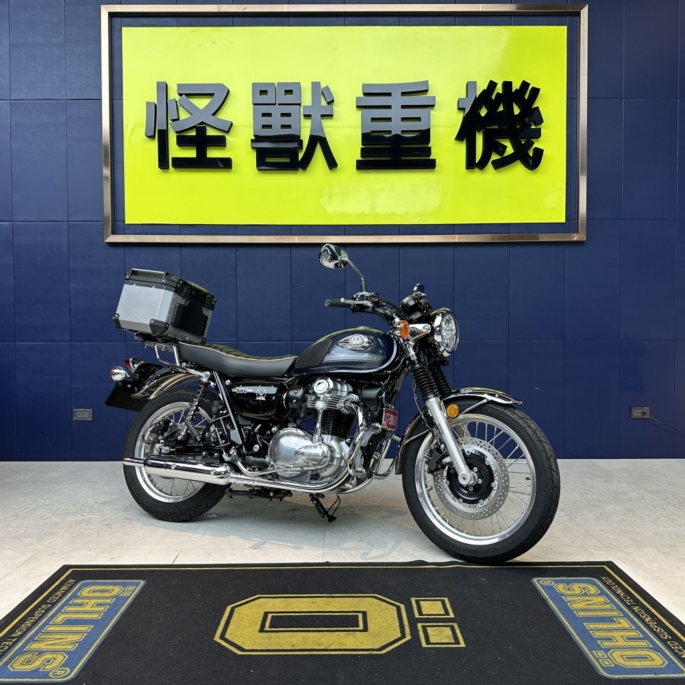 KAWASAKI W800 ABS 台崎公司車