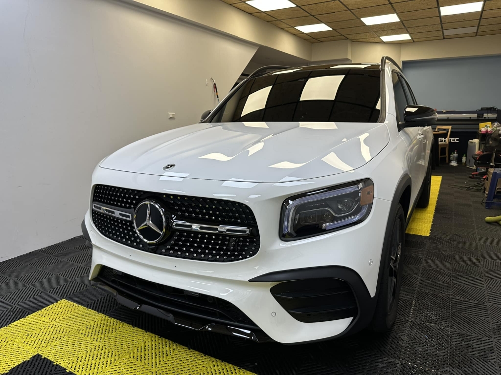 M-Benz GLB 250   Ronin wrap