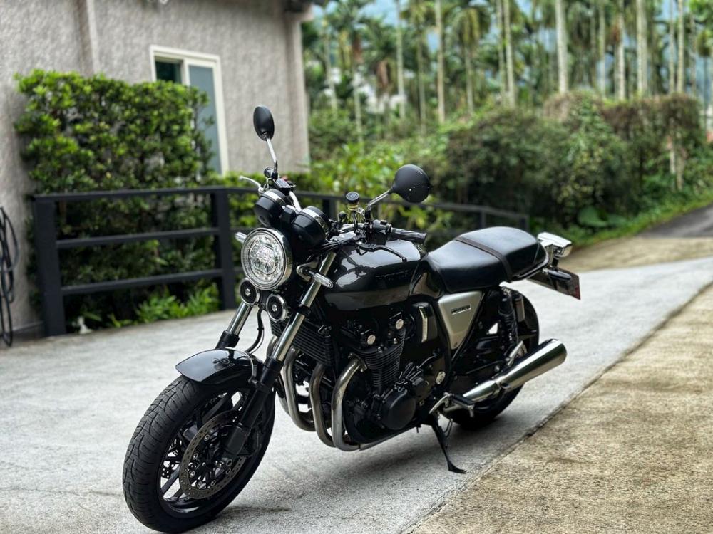 HONDA CB1100RS