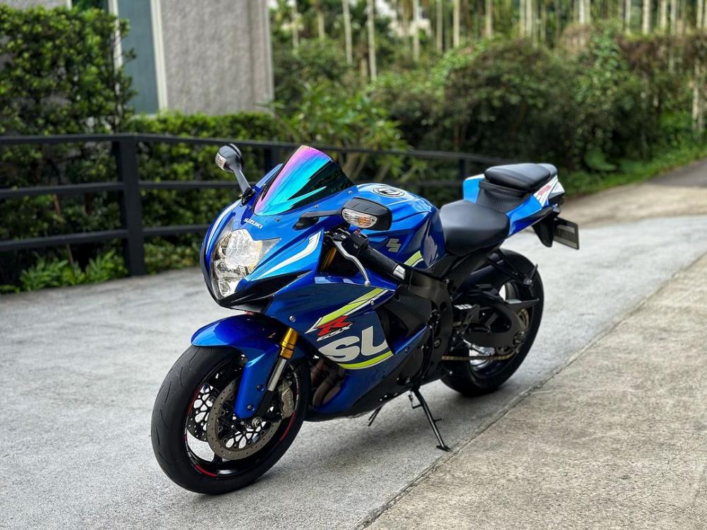 SUZUKI GSX-R600