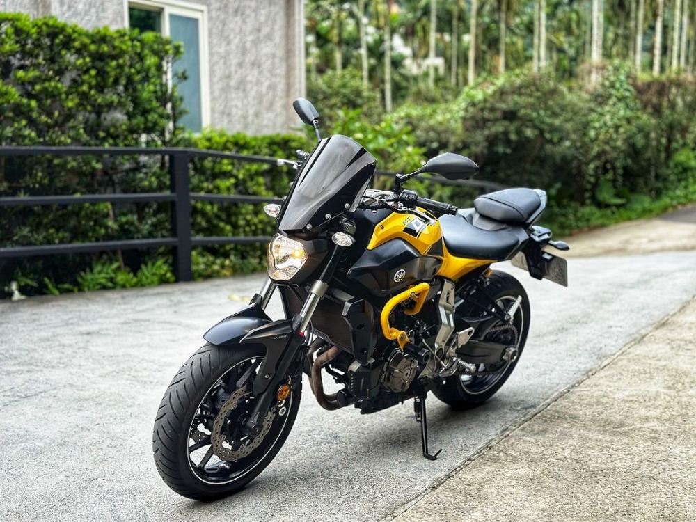 YAMAHA MT-07