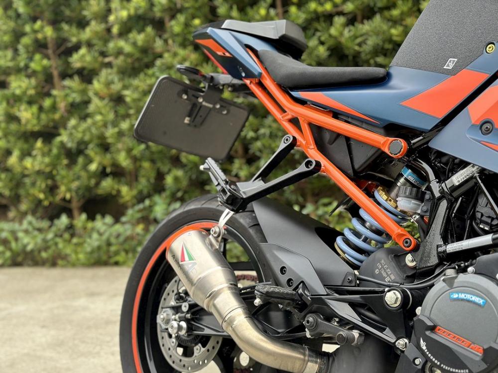 KTM RC390