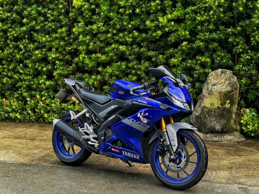 YAMAHA YZF-R15