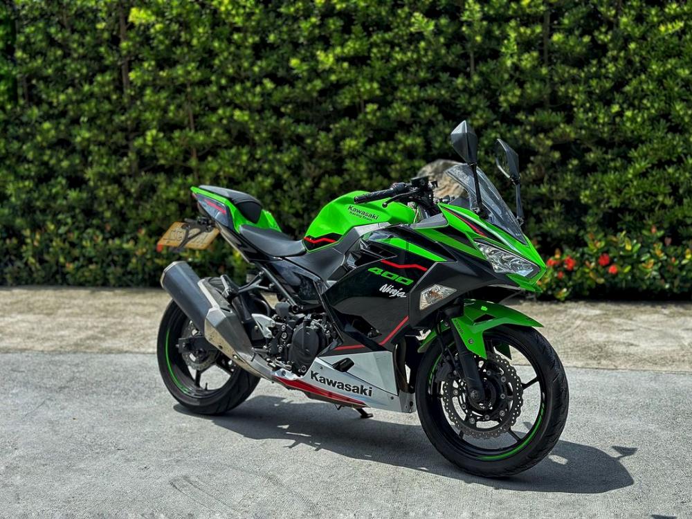 KAWASAKI NINJA400