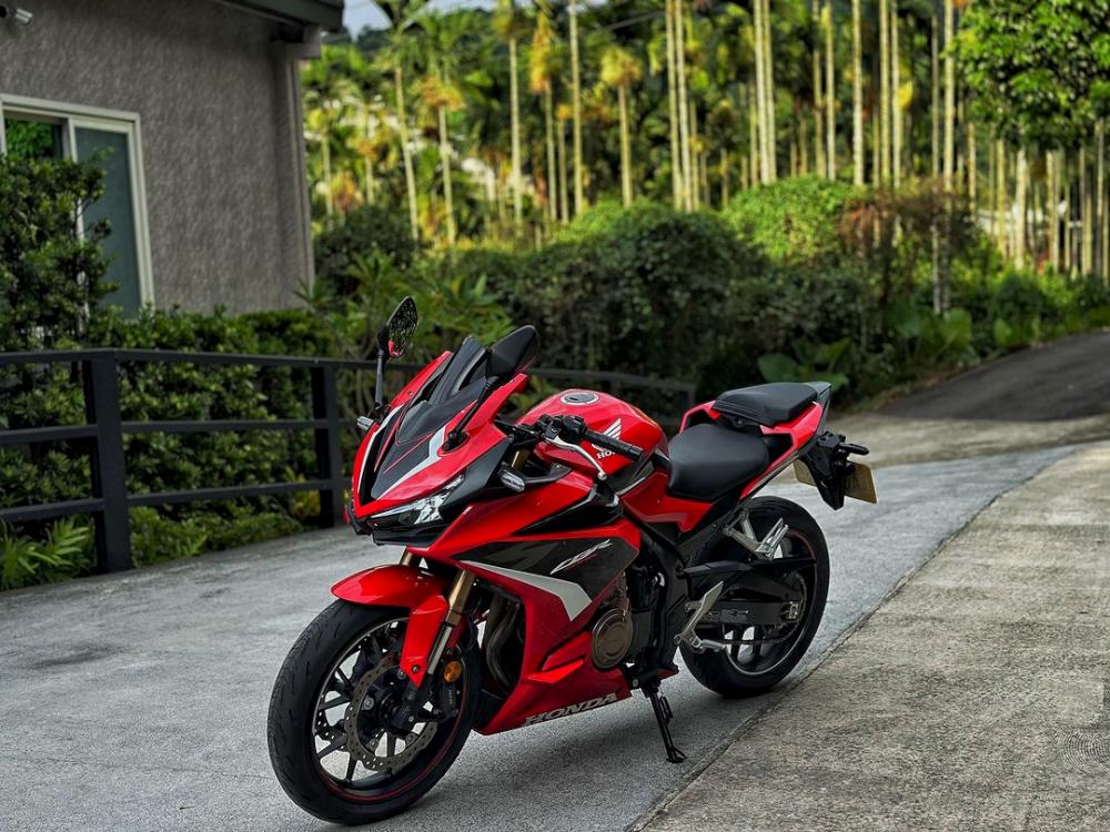 HONDA CBR500R