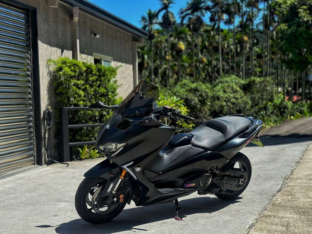 YAMAHA T-MAX 530 DX