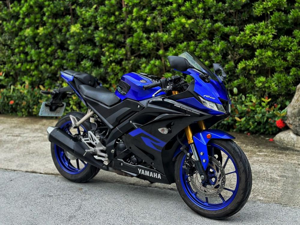 YAMAHA YZF