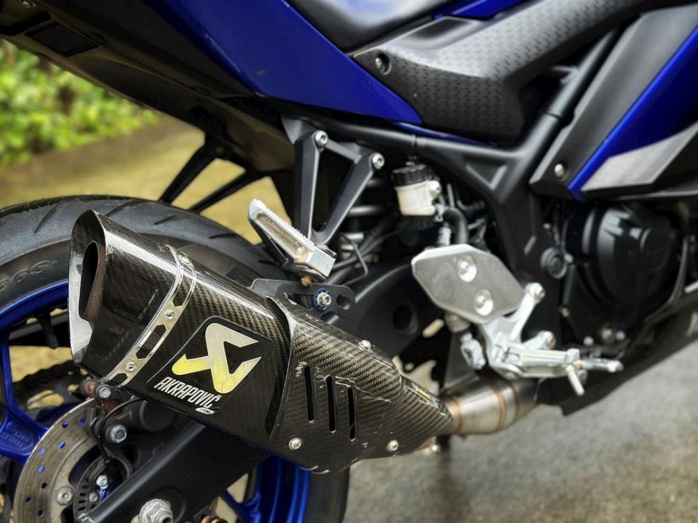 YAMAHA YZF-R3