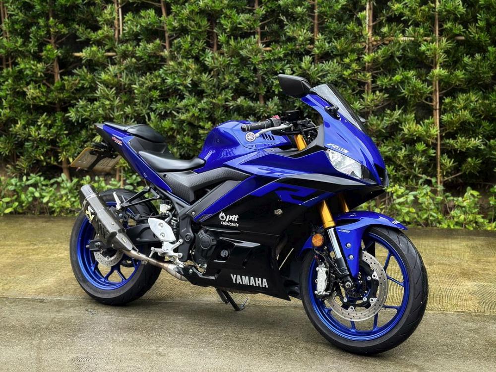 YAMAHA YZF-R3