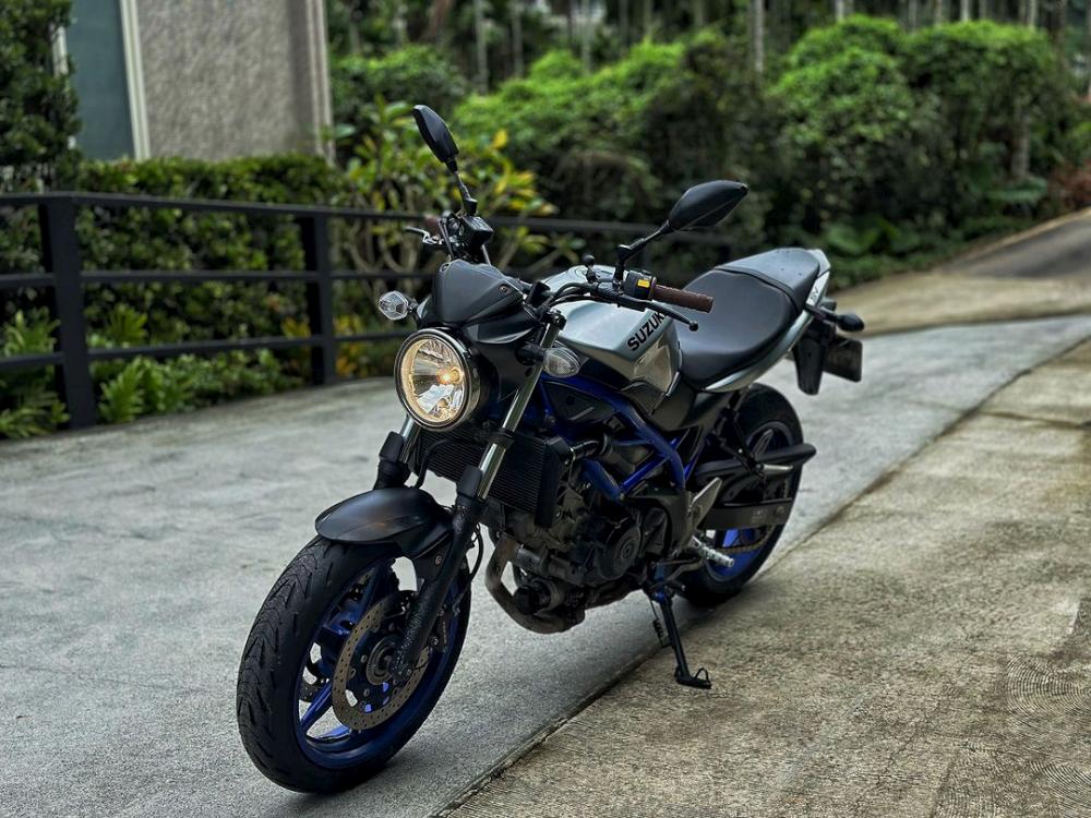 SUZUKI SV650