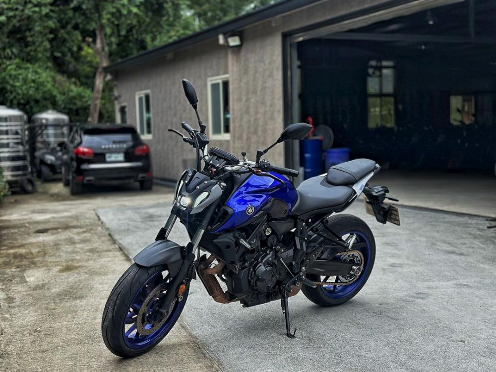 YAMAHA MT-07