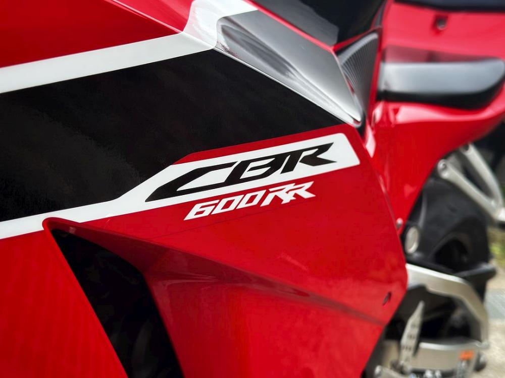 HONDA CBR600RR