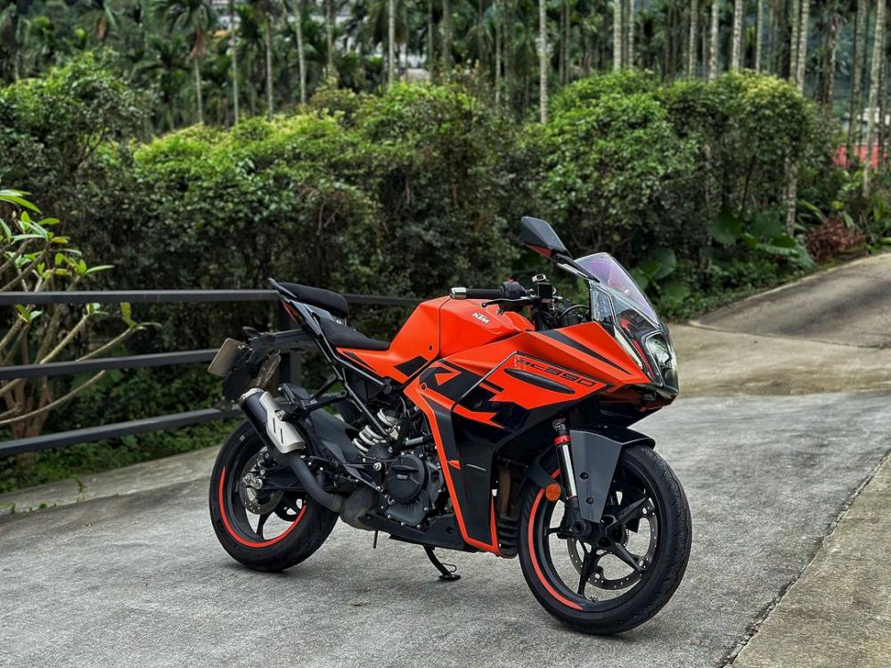 KTM RC390