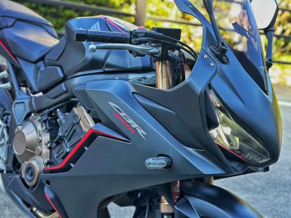 HONDA CBR650R