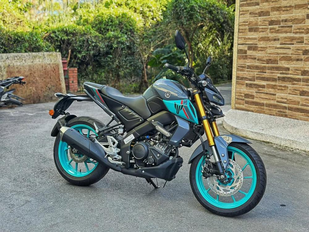 YAMAHA MT-