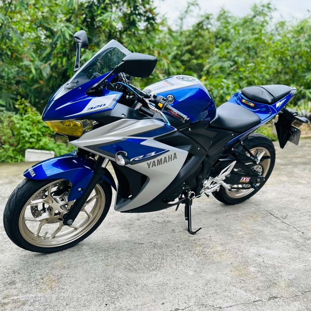 Yamaha R3 公司車