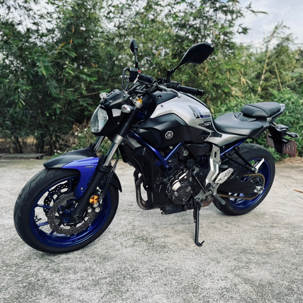 Yamaha MT-07 abs公司車