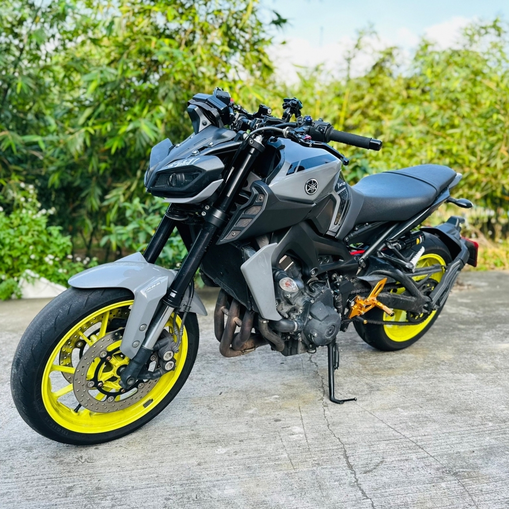 Yamaha MT-09