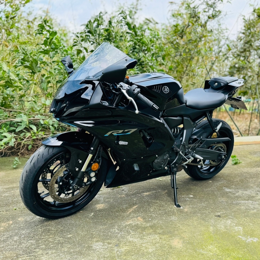 Yamaha R7公司車