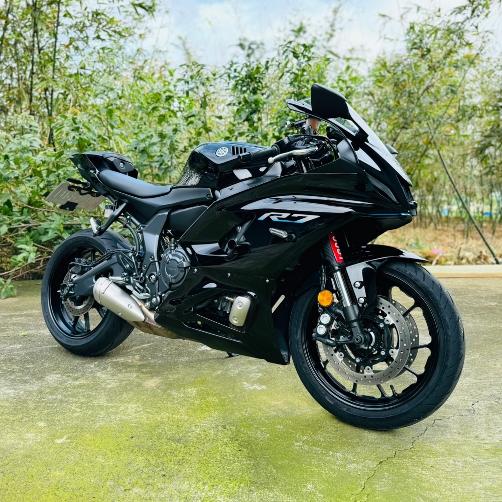 Yamaha R7公司車