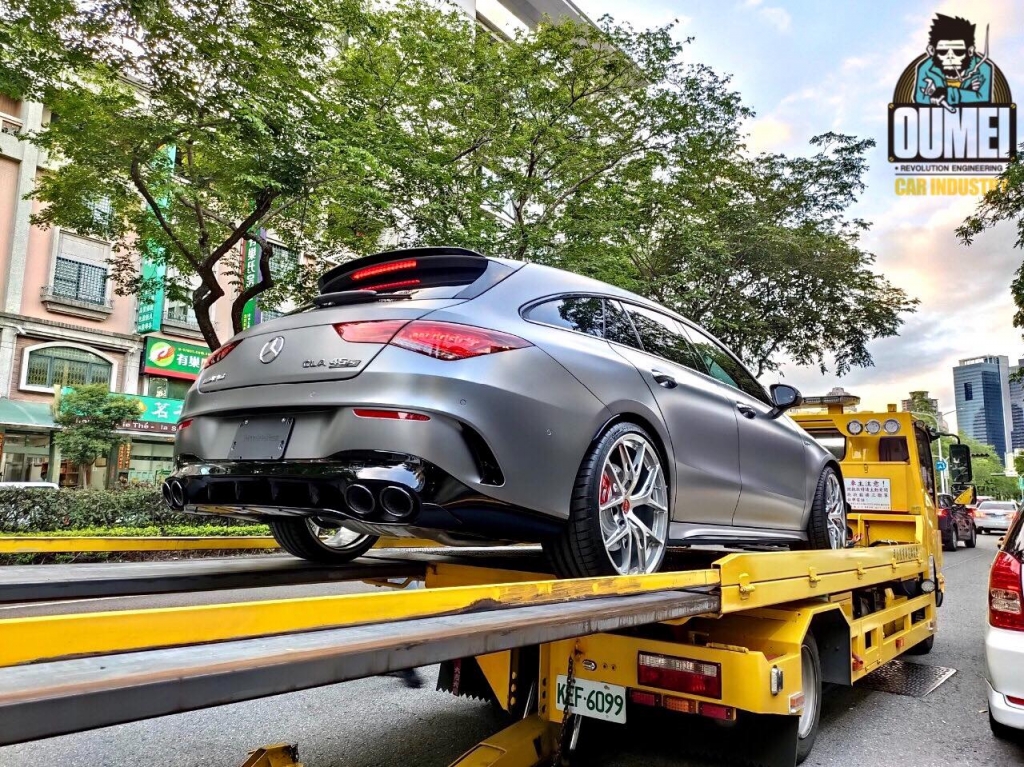 Mercedes Benz AMG CLA45S S.B 狂一波