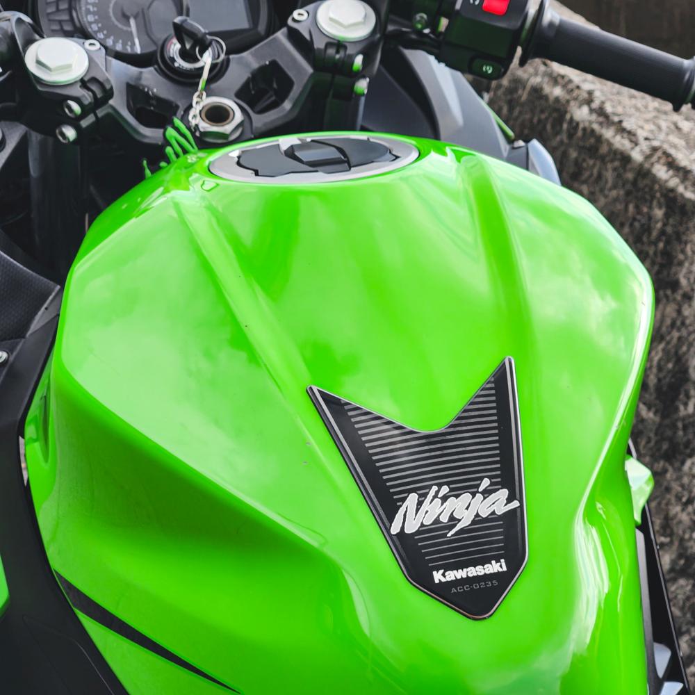 KAWASAKI Ninja400