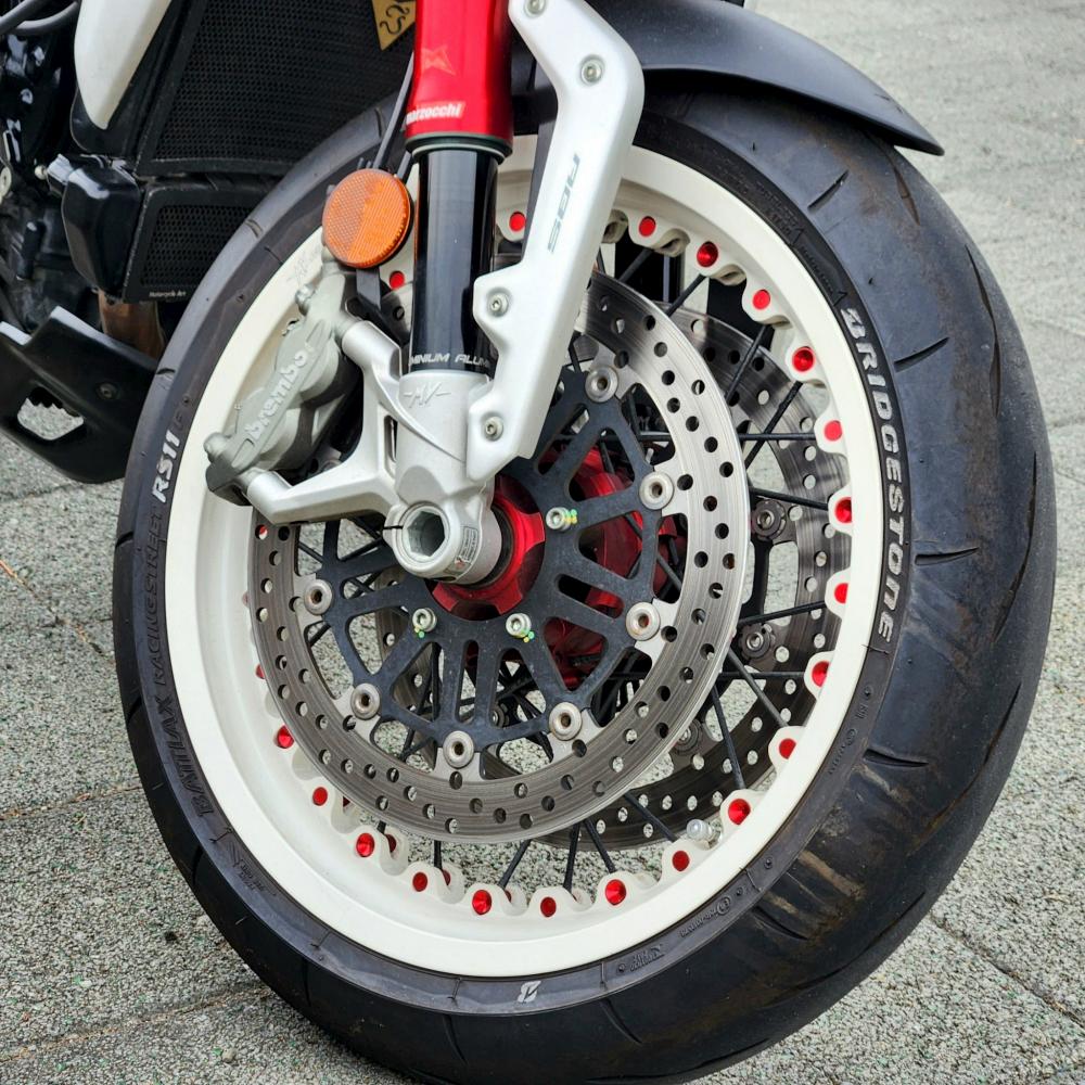 MV AGUSTA Dragster800RR