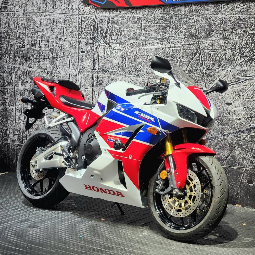 HONDA CBR600RR